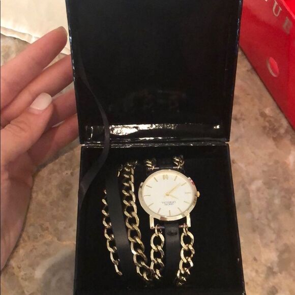 Victoria’s Secret watch - Picture 5 of 7